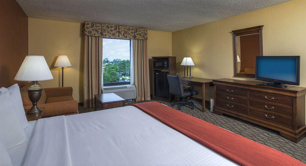B&B Hotel Miami Airport Miami Springs Εξωτερικό φωτογραφία